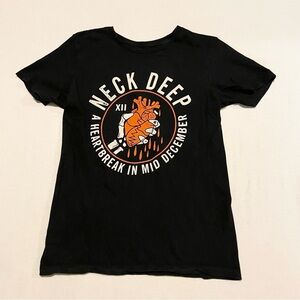 Neck Deep Band Tshirt HeartBreak In Mid December Album Music Tee Shirt No Size